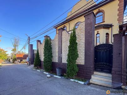 коттедж, 750 м&sup2;, 7.5 сотки