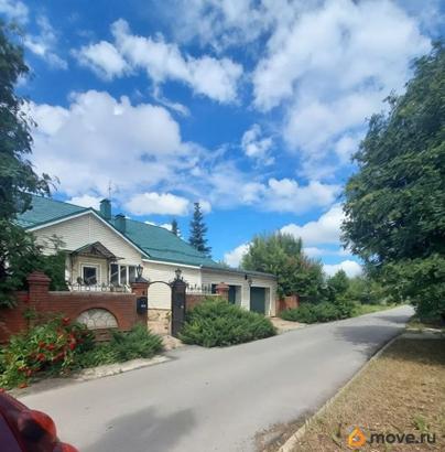 коттедж, 300 м&sup2;, 10 соток