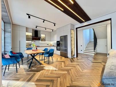 дом, 217.6 м&sup2;, 6 соток