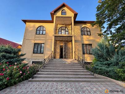 дом, 660 м&sup2;, 12 соток