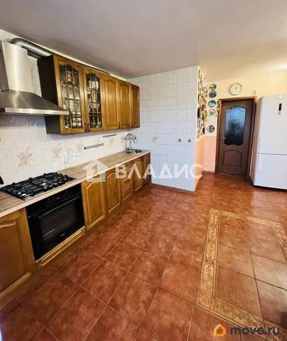 3-комн. квартира, 144 м&sup2;