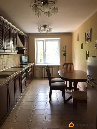 3-комн. квартира, 98.5 м&sup2;