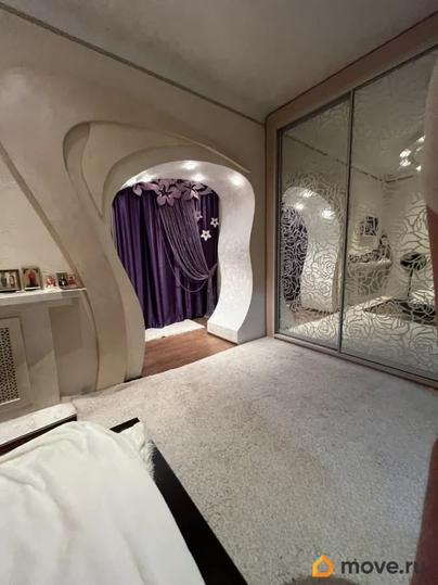 4-комн. квартира, 180 м&sup2;