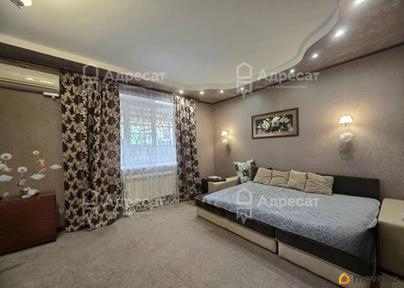 дом, 160 м&sup2;, 3 сотки