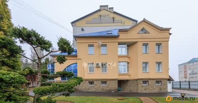 дом, 455 м&sup2;, 4 сотки