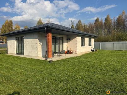 дом, 97.7 м&sup2;, 10 соток