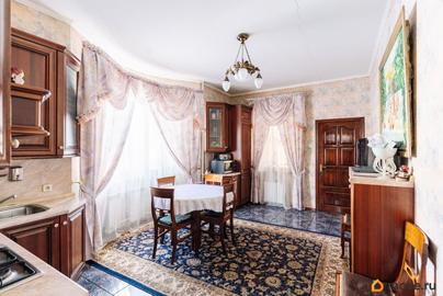 дом, 325 м&sup2;, 22.5 сотки